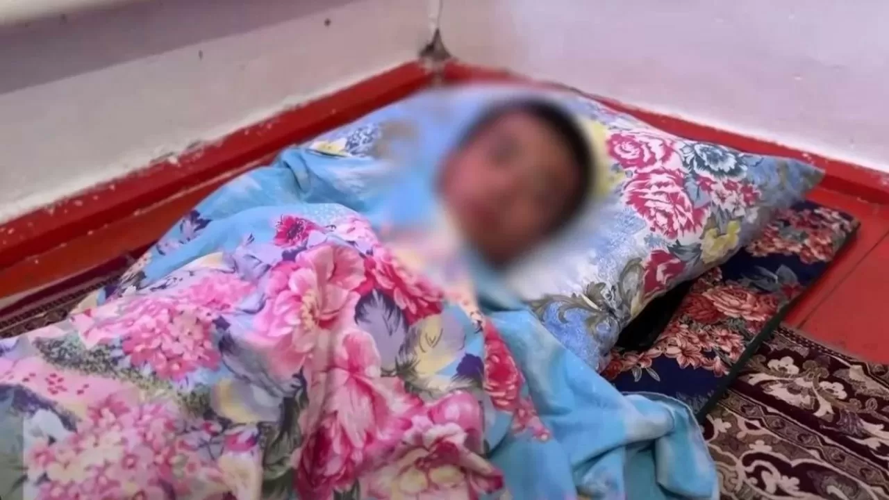 "Бұрынғы прокурормын деп сес көрсетті": Түркістанда көлік қаққан 13 жастағы баланың ата-анасы әділдік іздейді