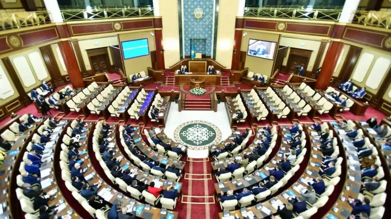 Парламент палаталарының бірлескен отырысы өтеді