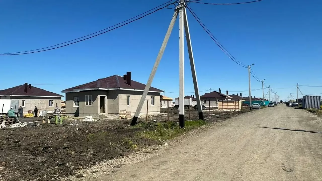 Су тасқынынан зардап шеккен аймақтардағы құрылыс жұмыстары бейнекамера арқылы бақылауда болады