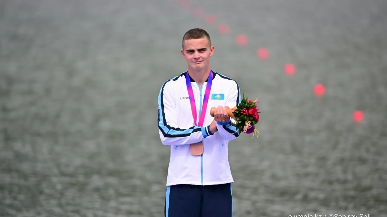 Чемпионат Азии по гребле на байдарках и каноэ: казахстанцы завоевали 30 медалей  