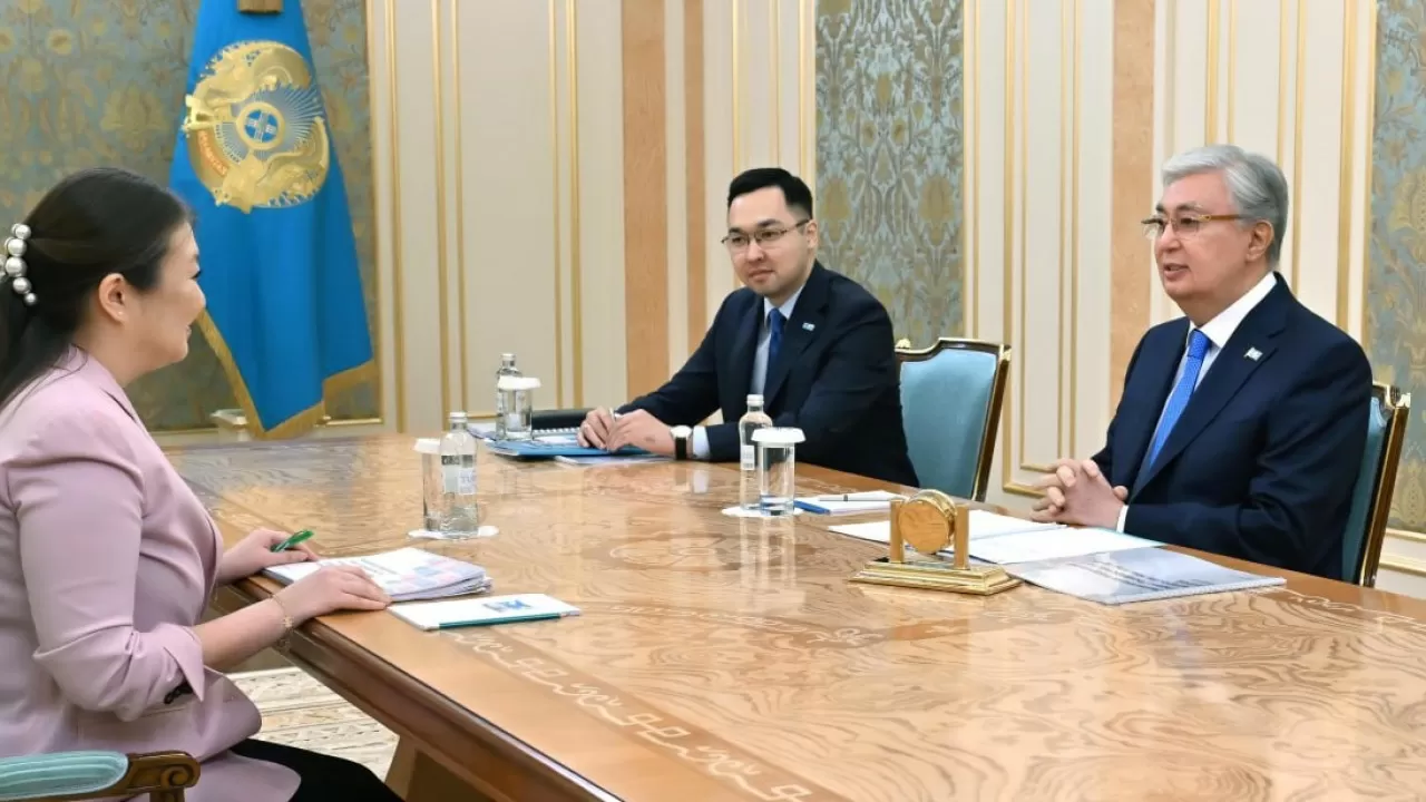 Президент балаларды суицидке итермелейтін жағдайлармен күресуді тапсырды