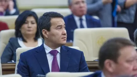 Алихан Смаилов объяснил, почему ситуация в КТЖ ухудшилась, когда он был премьером