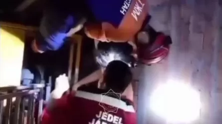 Женщина упала в шахту лифта в школе Астаны