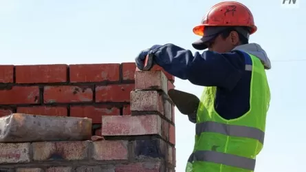 Павлодарлық шенеуніктер әлі салынбаған нысандар үшін мердігерге жарты млрд теңге аударған