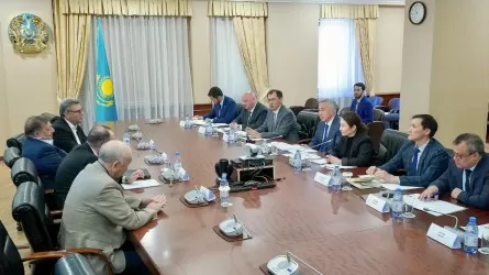 Частная иранская компания предложила Казахстану сотрудничество в строительстве терминала в порту Бендер-Аббас