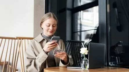 Мамандар қоғамдық орындағы тегін Wi-Fi-ға қосылмауға кеңес берді