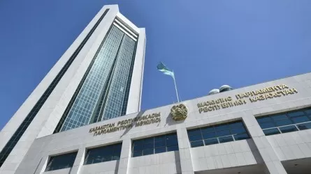 Депутаттар демалысқа шықты: Парламент жұмысы несімен есте қалды?