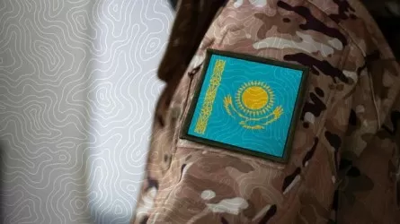 Қатардағы жауынгерлерді ұрған командир бас бостандығынан айырылды