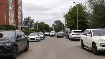 Запретить строительство многоэтажек без паркингов предложили в Костанае