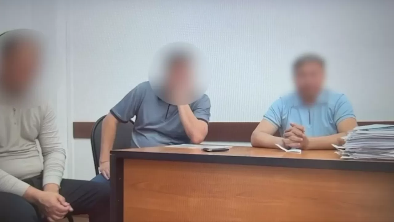 Шалқар ауданы Білім бөлімінің басшысы ұсталды