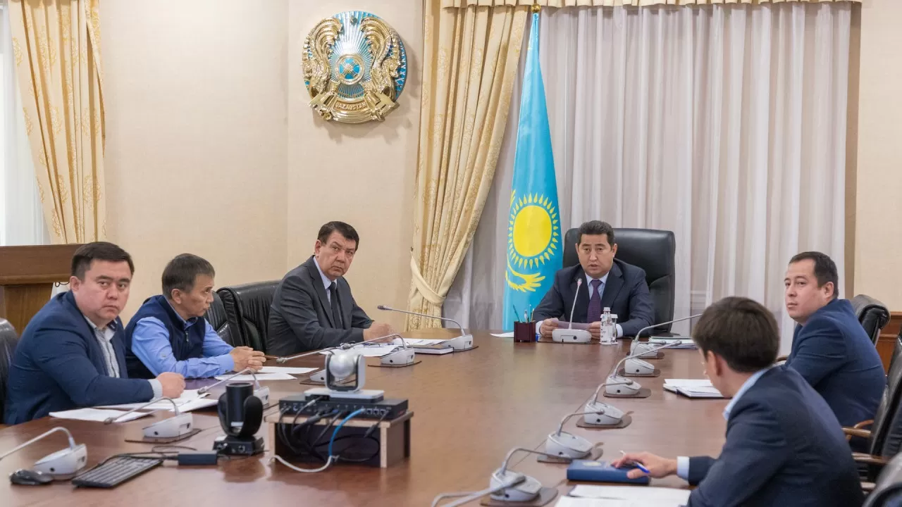 Ақтөбе мен Қостанай облыстарында шегірткеге қарсы күрес шаралары күшейтілмек