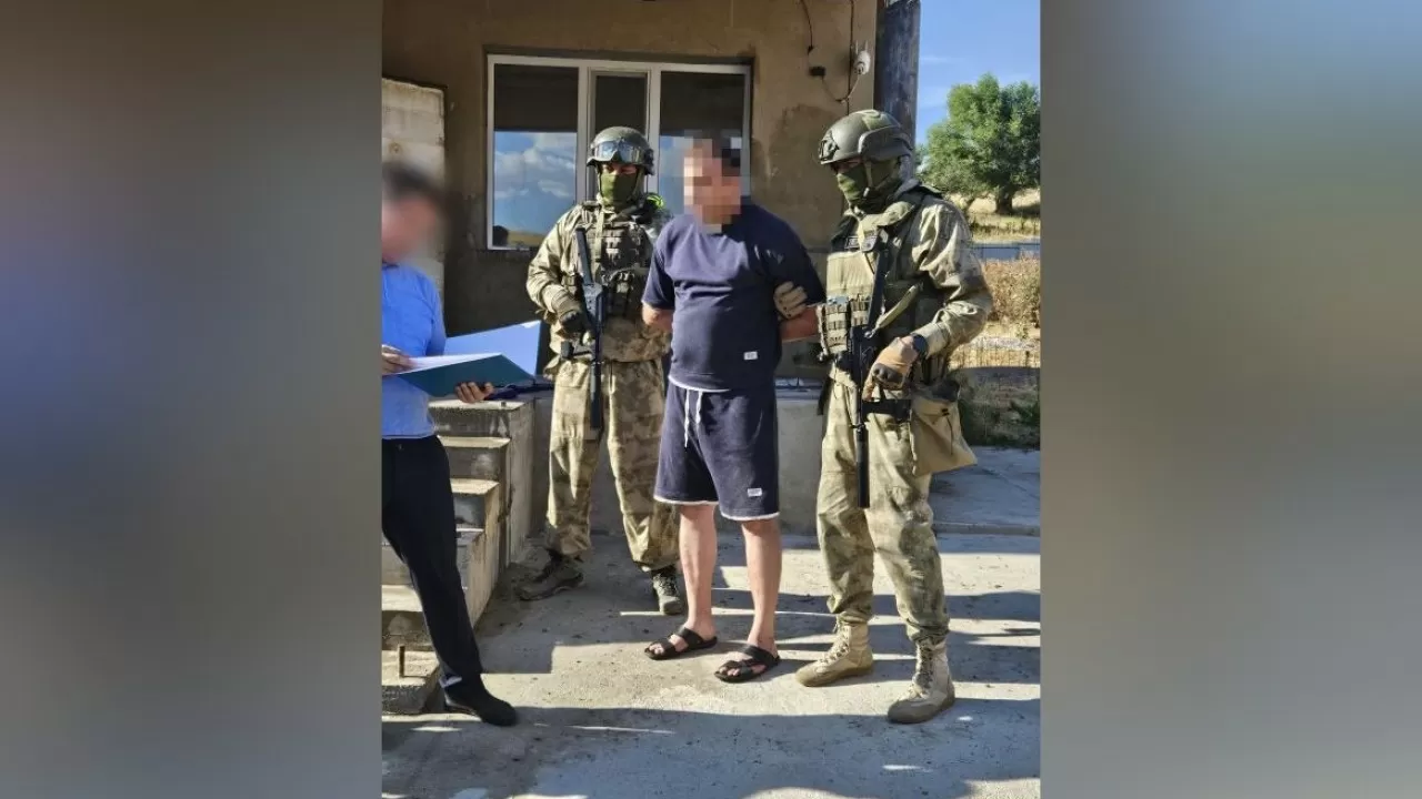 Түркістанда синтетикалық есірткіні жасырын зертханада өндіргендер ұсталды