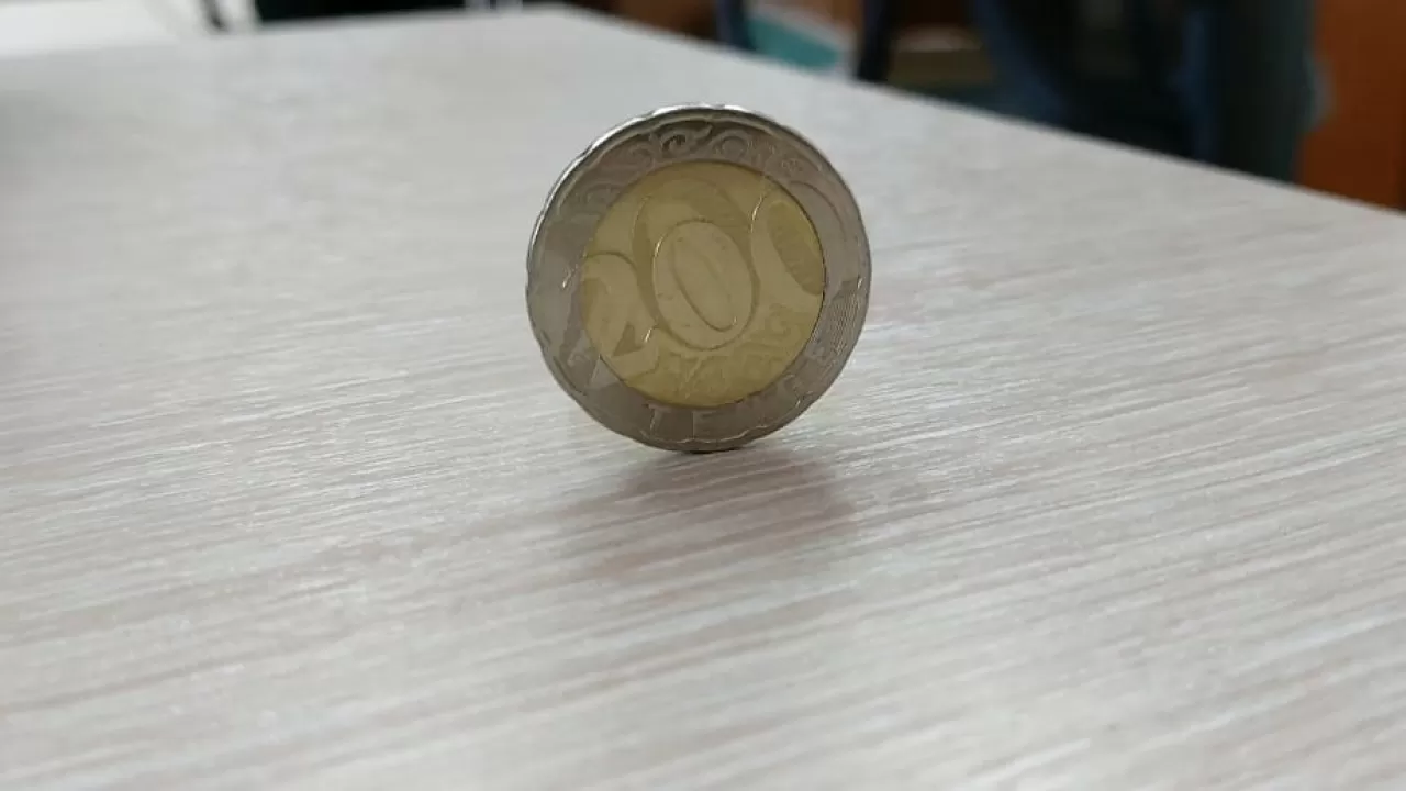 Курс тенге: грозит ли дальнейшее обрушение национальной валюте?