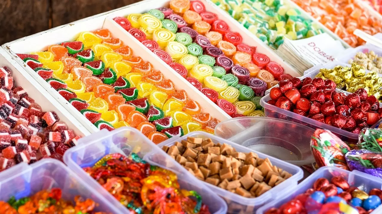 Какие продукты незаметно повышают аппетит и могут привести к лишнему весу  
