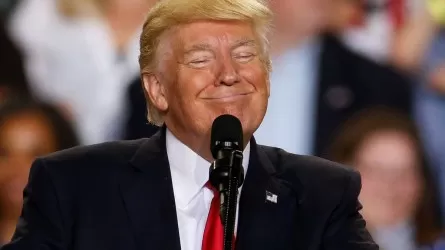 О чем Зеленский говорил с Трампом по телефону