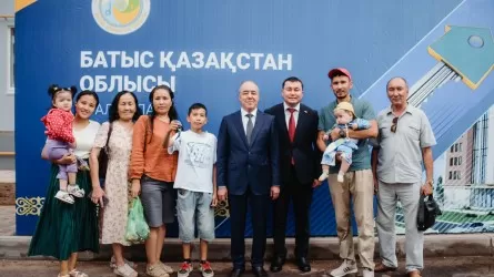 Ключи еще от 65 квартир вручили пострадавшим от паводка жителям ЗКО 