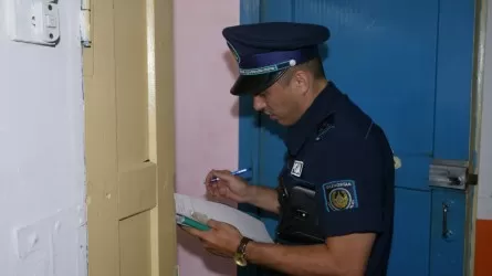 Около 100 радиаторов похитил вор из заброшенного здания в Астане 