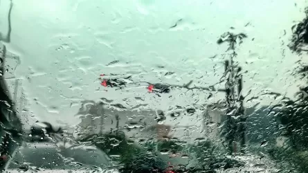  2 шілдеде еліміздің басым бөлігінде жаңбыр жауып, найзағай ойнайды