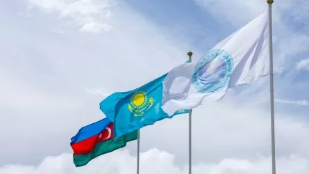 В Астане приземлился самолет с Ильхамом Алиевым