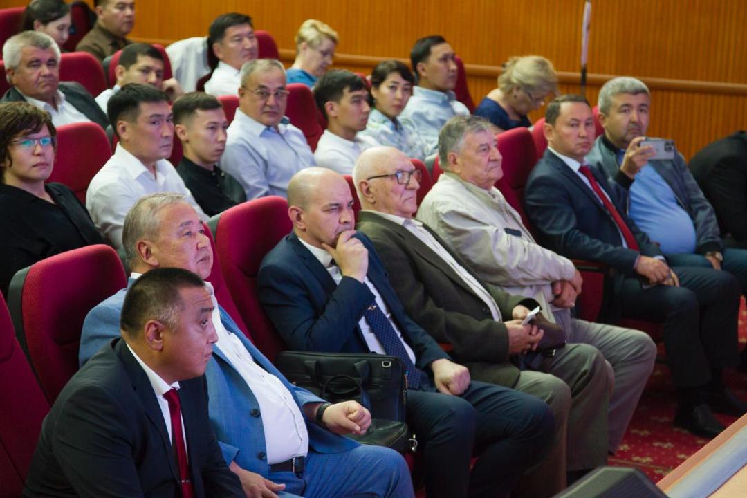 Павлодарда Қазақстанда атом электр станциясын салу мәселелері талқыланды