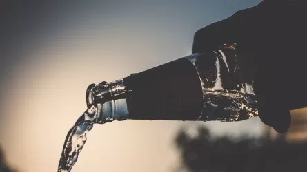 Подпольный водочный цех накрыли силовики в Шымкенте