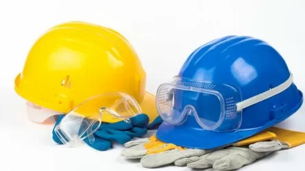 Токаев объявил 2025-й Годом рабочих профессий 