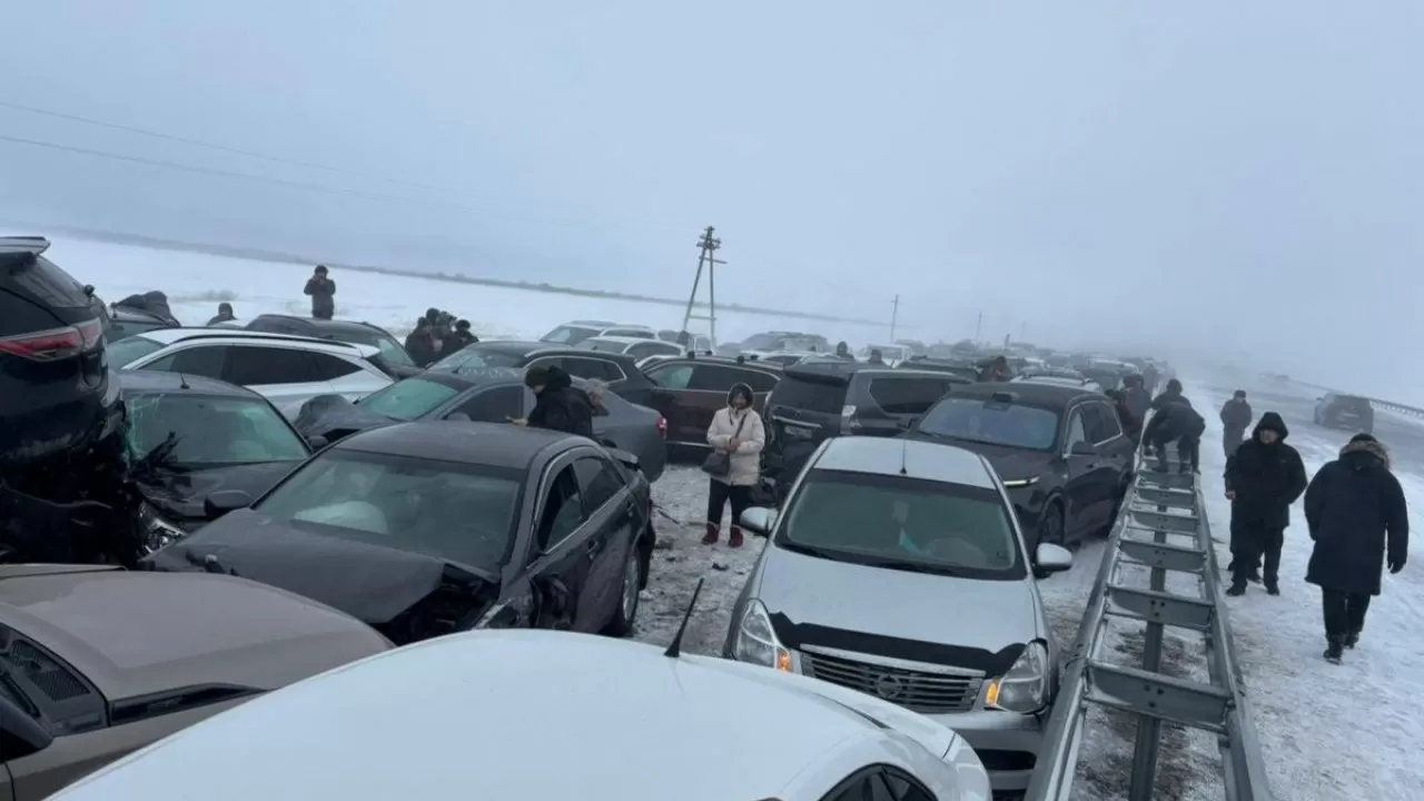 Дәрігерлер жаппай жол апатынан зардап шеккендердің жағдайы туралы айтты