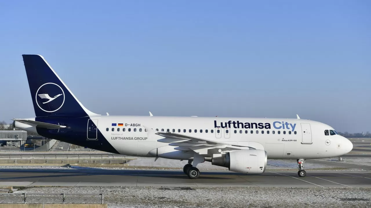 Lufthansa объявила о наборе 10 тысяч новых сотрудников в 2025 году