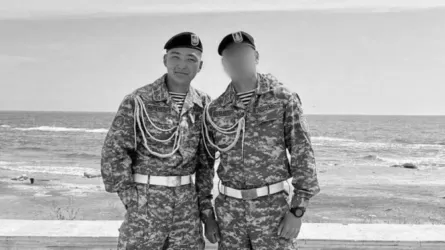 Маңғыстауда бетіне оқ тиіп, қаза тапқан 19 жастағы сарбаздың өлімі бойынша сот ашық өтіп жатыр