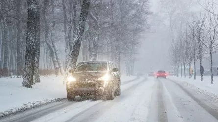 Открыто движение на автодорогах в Казахстане после улучшения погоды 