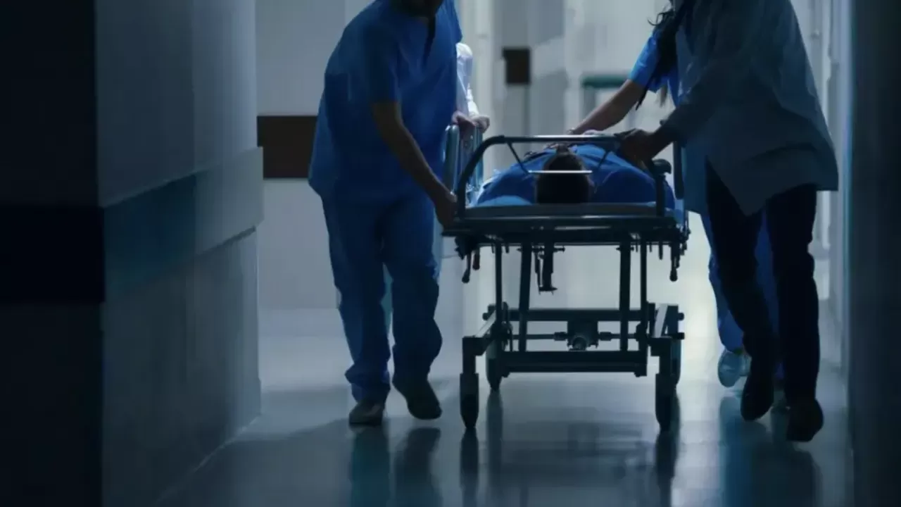 Түркістан облысында тұрғын үйдегі газ жарылысынан аман қалған әйел жансақтау бөлімінде жатыр 