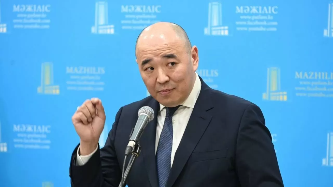 Қанат Шарлапаев тағы бір қызметінен айырылды