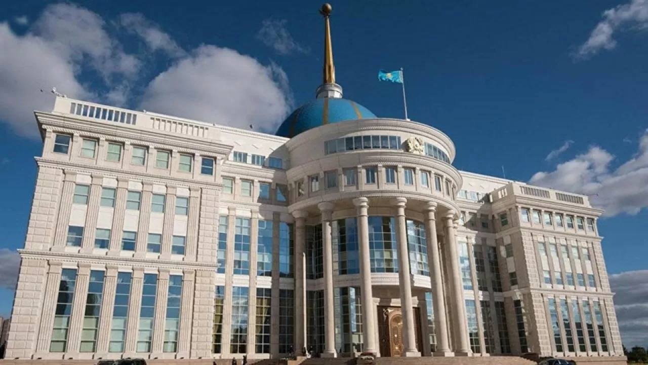 АҚШ Президентінің арнайы өкілі мен Мемлекеттік хатшысының бірінші орынбасары Ақордаға келді