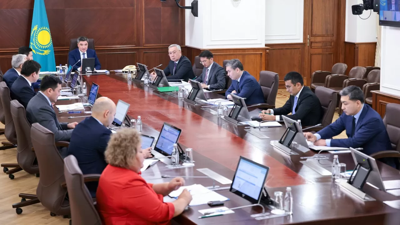 Наказать замакимов поручил премьер Казахстана