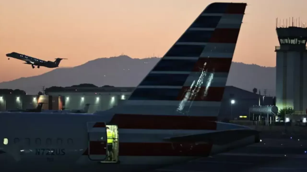 Шатдаун в США вызвал массовые задержки авиарейсов 