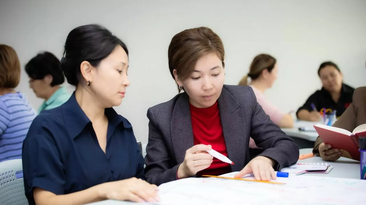 Казахстанский центр "Өрлеу" прошел международную аккредитацию 