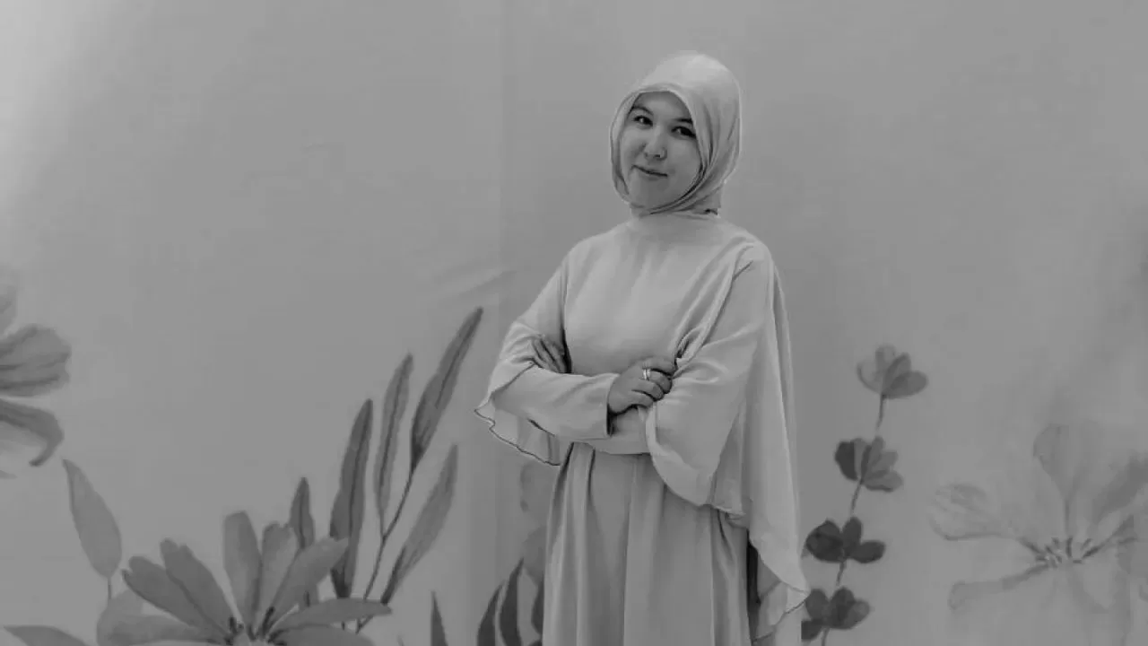 "Мәйітті пакетке ораған": Шымкентте жас әйелді өлтірген 11-сынып оқушысына қатысты сот басталды  