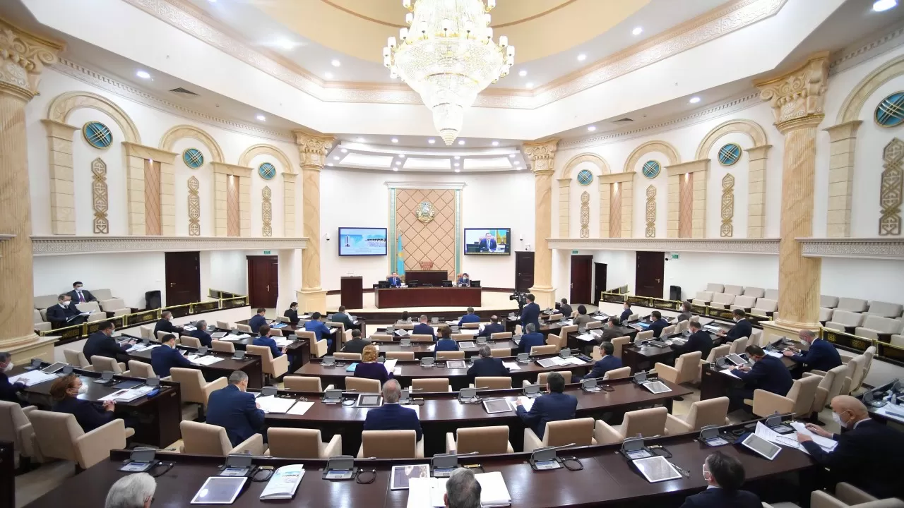 Напрямую затрагивает судьбу страны – президент о парламентской реформе