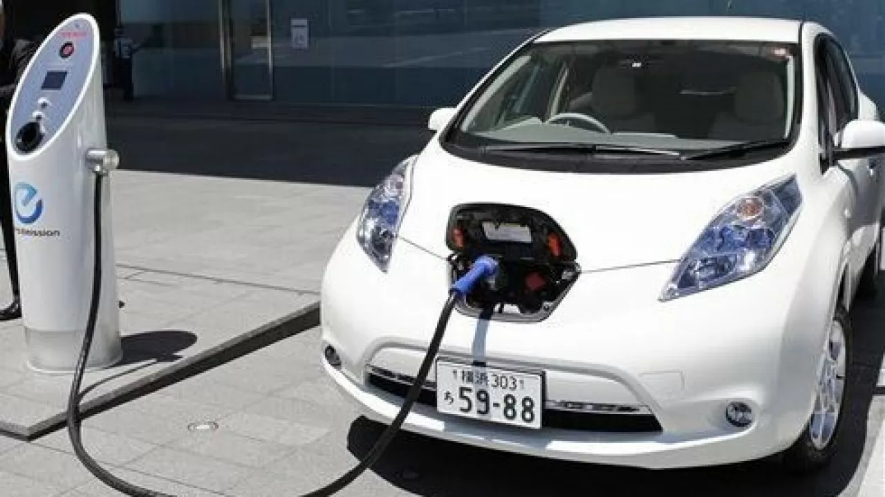 Казахстан исчерпал квоту на ввоз электромобилей 