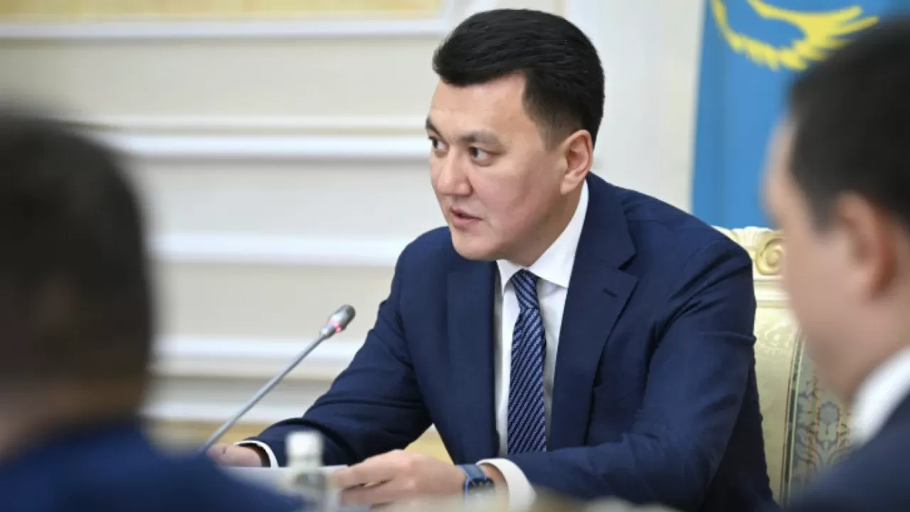 Ерлан Қарин: Мемлекеттік наградалар жүйесіне жаңадан 9 құрметті атақ қосылды