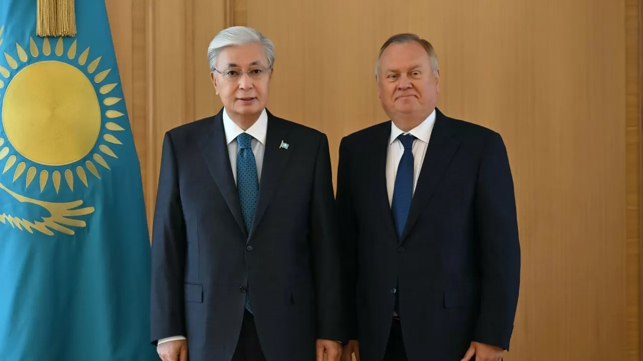 Қасым-Жомарт Тоқаев ВТБ басқарма төрағасы Андрей Костинді қабылдады