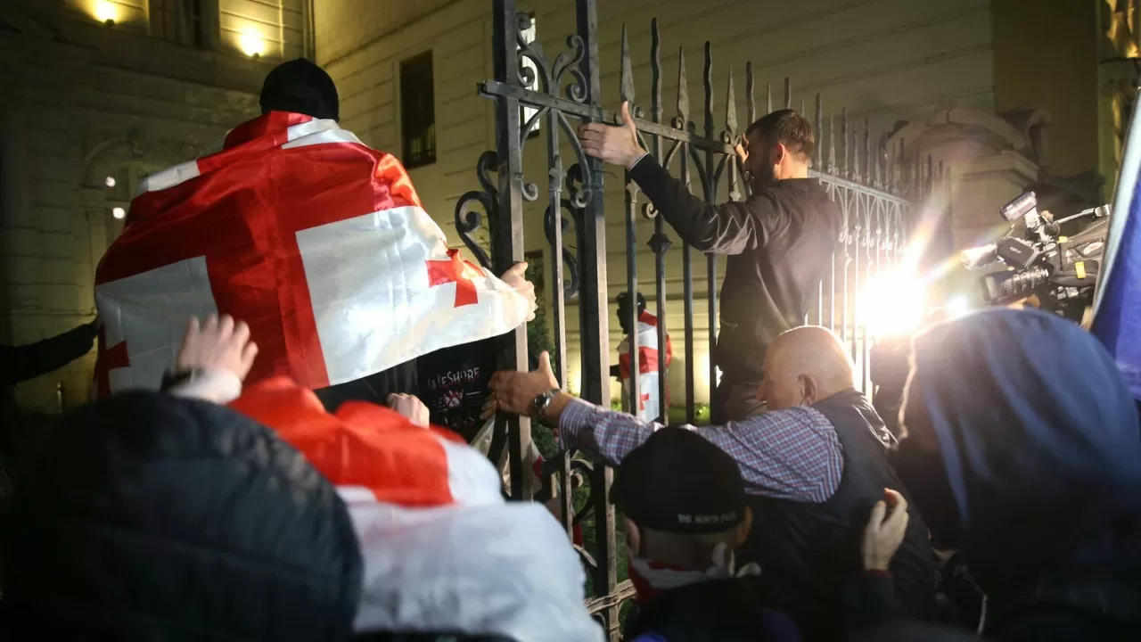 В Грузии задержали 13 человек за попытку свержения власти