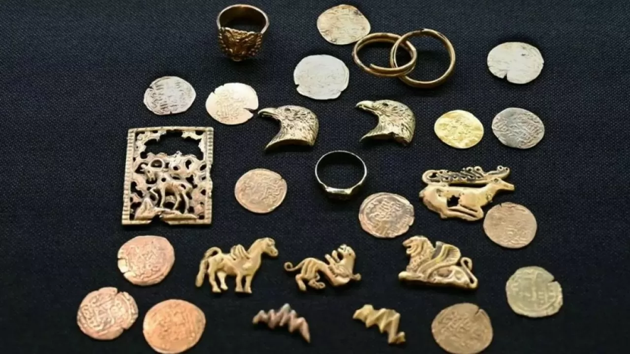 Казахстан вводит меры против вывоза ценных артефактов за рубеж  