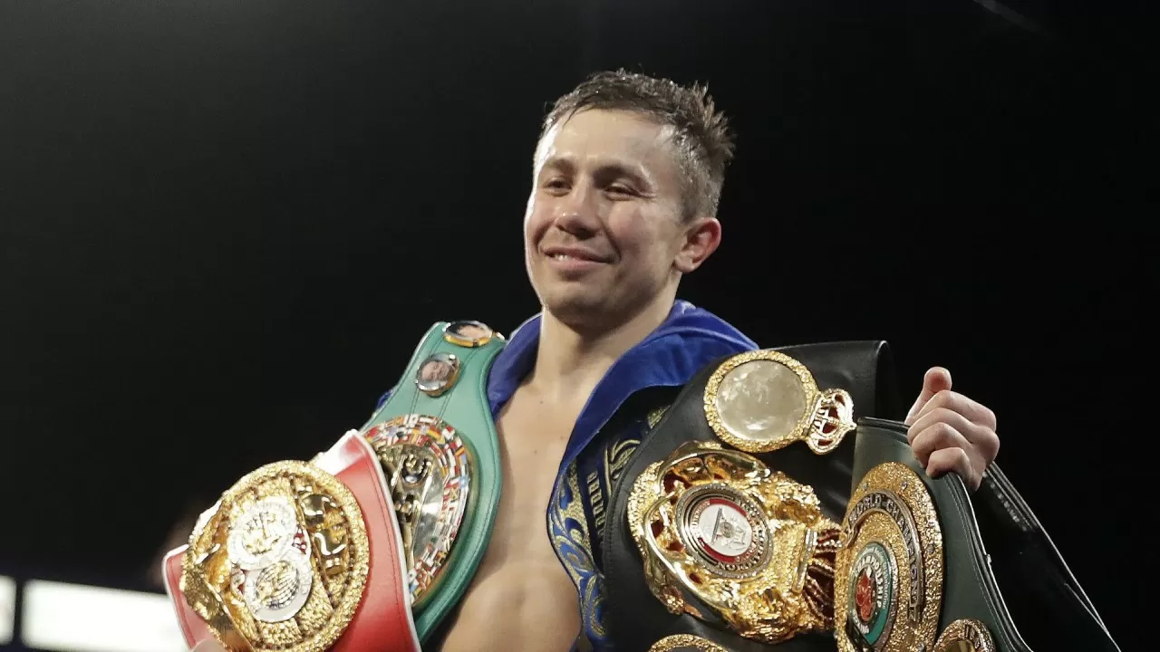 Танымал боксшы Геннадий Головкин шаршы алаңға оралатынын айтты