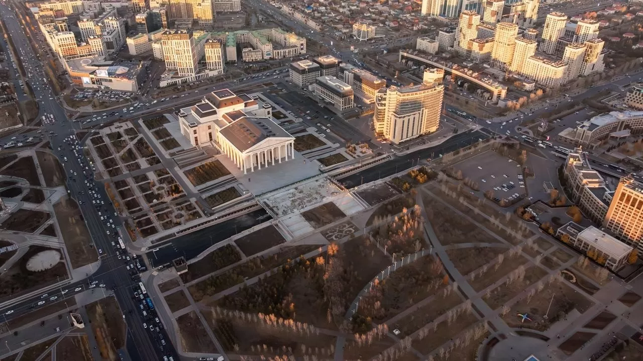 Стало известно, когда в Астане возобновят движение по ул. Д. Кунаева