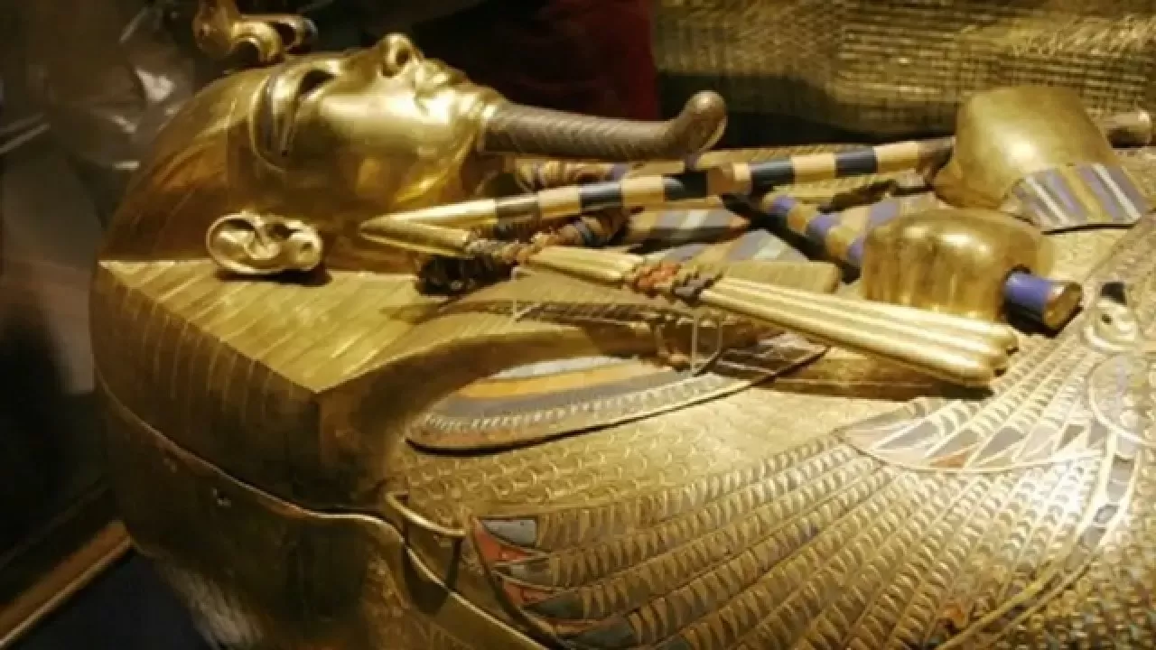 Гробница Тутанхамона начала разрушаться 