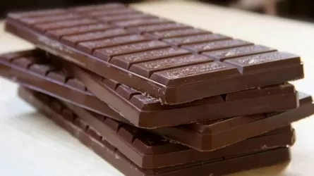 Украинский шоколад везли в Россию через Казахстан, несмотря на санкции