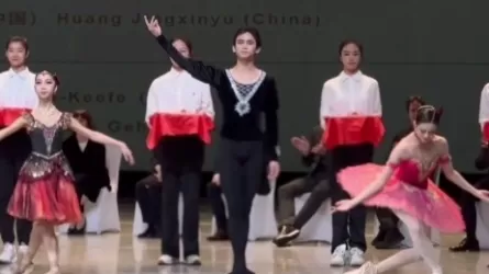 Қазақ балетінің жарқын жеңісі: Әбілмансұр Сырманов Бейжіңдегі байқауда алтын медаль иеленді