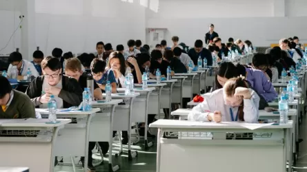 В школах РК впервые стартует олимпиада по финансам 