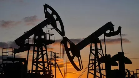 АҚШ Ресейге санкциялар салған соң мұнай бағасы қымбаттады